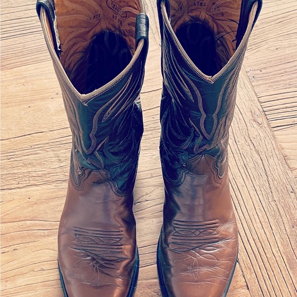 Sold. Mens Brown Nocona cowboy boots size 11 D - Picture 7 of 9